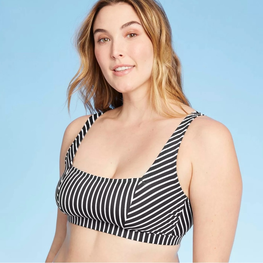 Kona Sol Black & White Striped Swimsuit Top Size Xl